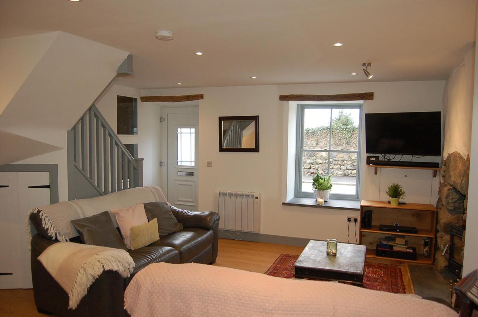 Ty Del - Beautiful Home In Tywyn Exterior photo